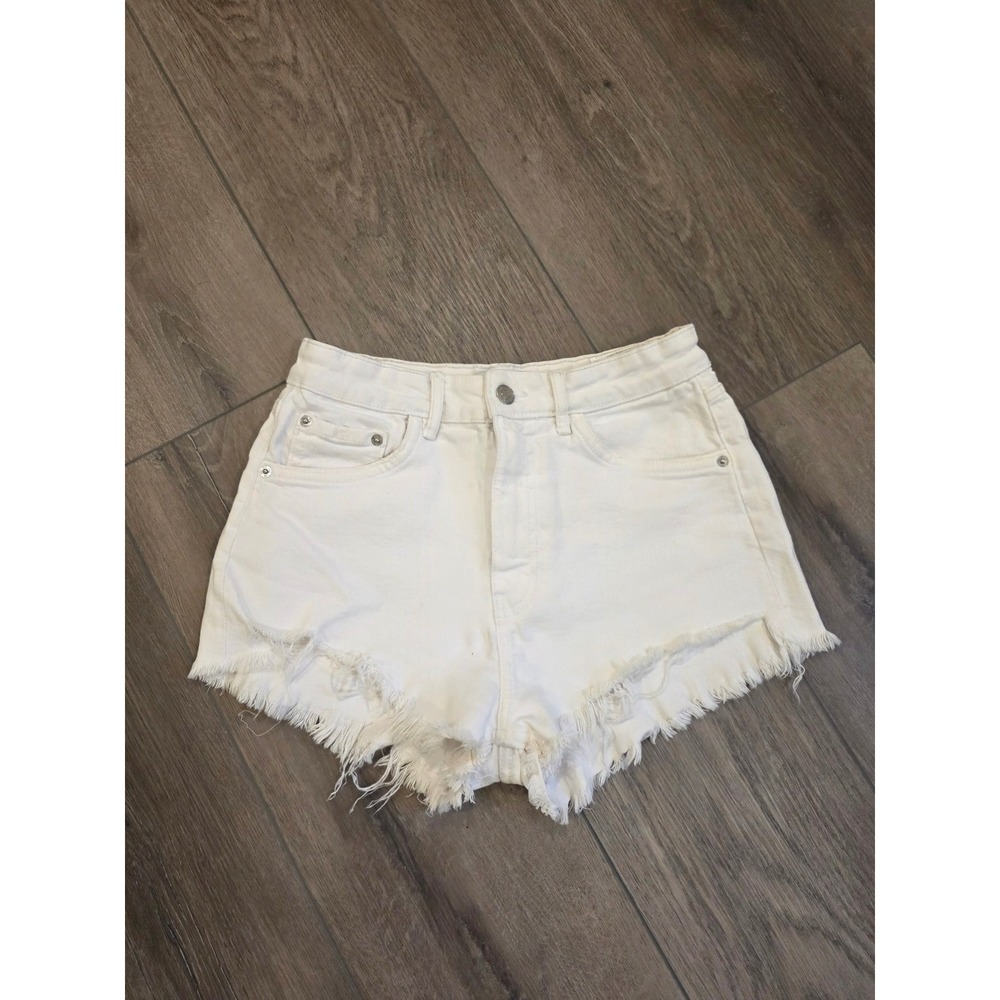 Zara Women's Size 4 White Denim Distressed Fray Cuff‎ 2" Inseam Shorts